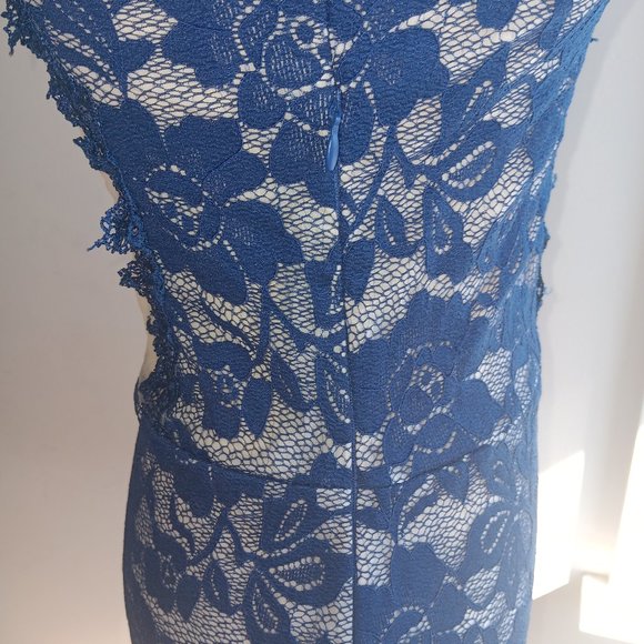 Navy Blue Colored Lace Dress - - Picture 6 of 6